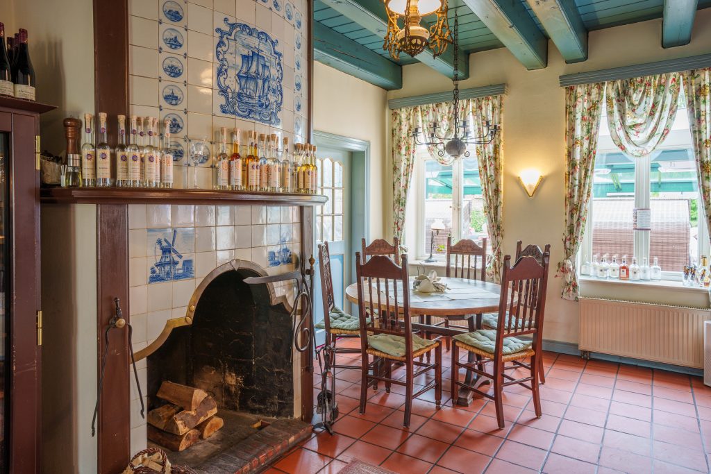 Landgasthof Hengstforder Mühle - Das Bild zeigt den Tresenbereich aus unserem Restaurant.